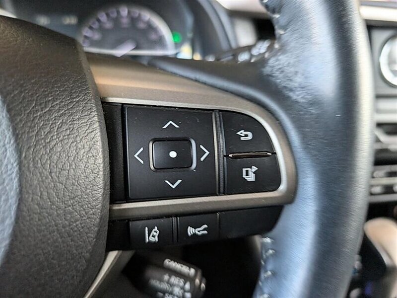 Used 2018 Lexus RX 450h AWD w/ Premium Package image 22