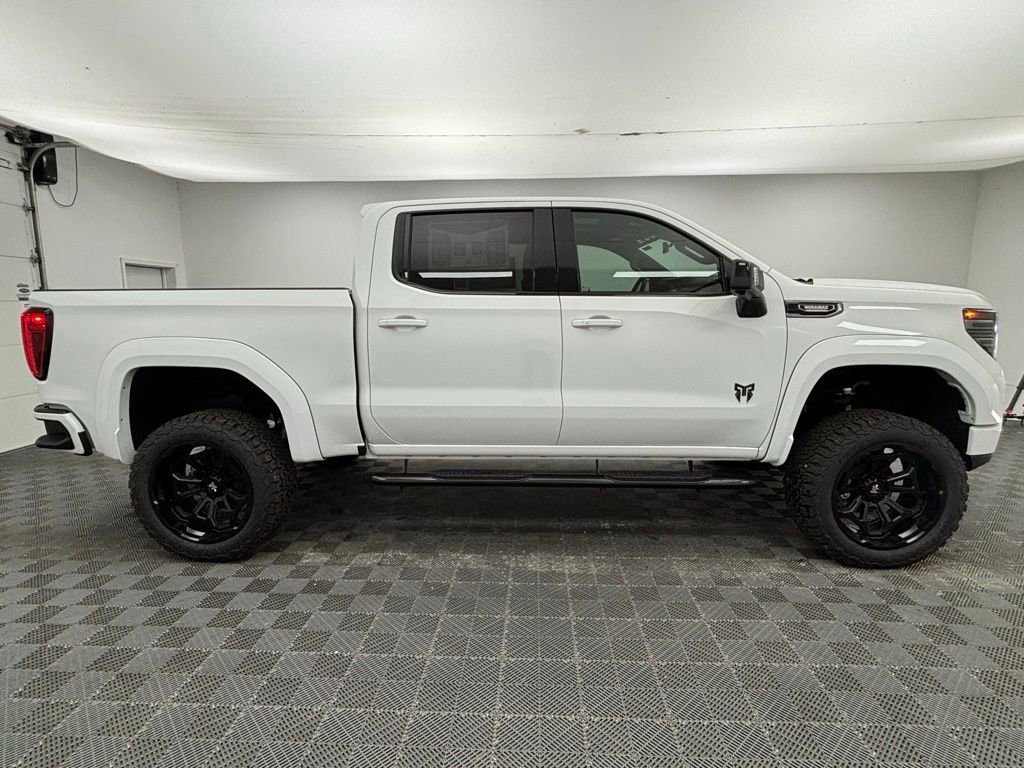 New 2025 GMC Sierra 1500 AT4 w/ AT4 Premium Package image 7
