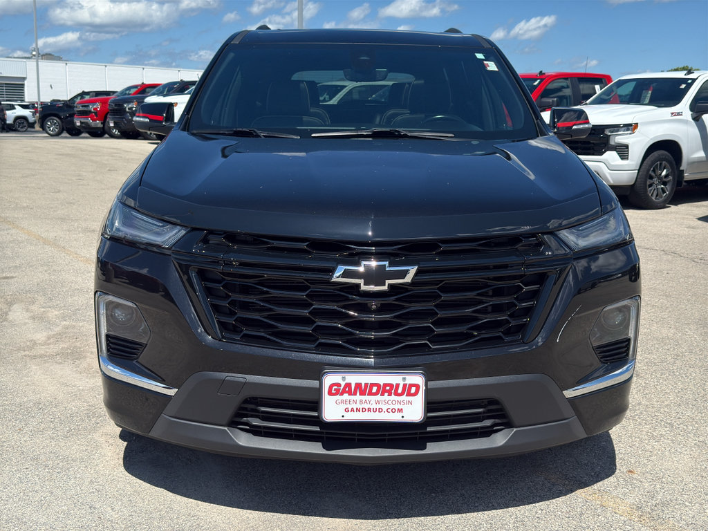 Certified 2023 Chevrolet Traverse Premier w/ Redline Edition AWD/4WD image 3