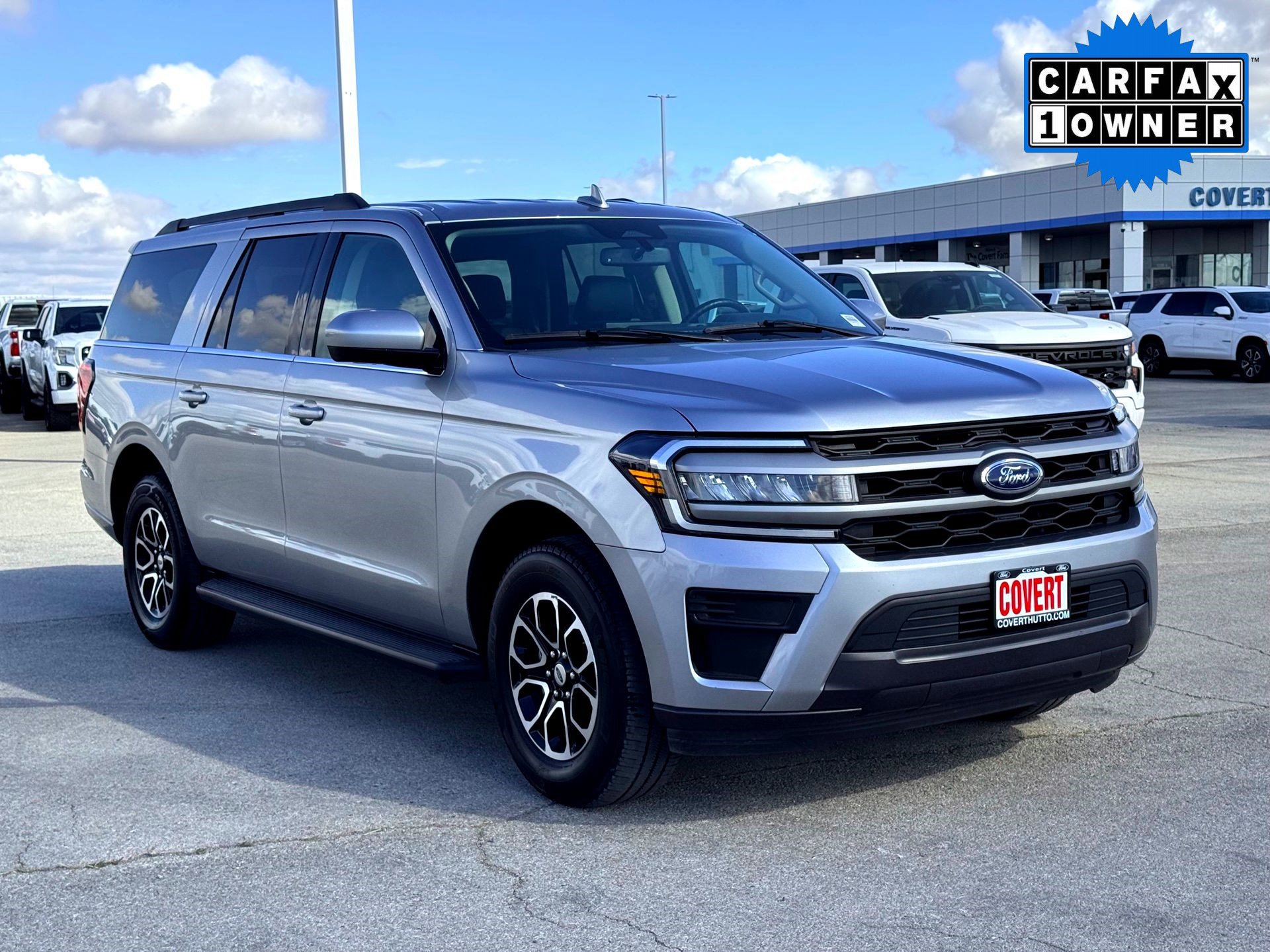 Used 2024 Ford Expedition Max XLT image 4