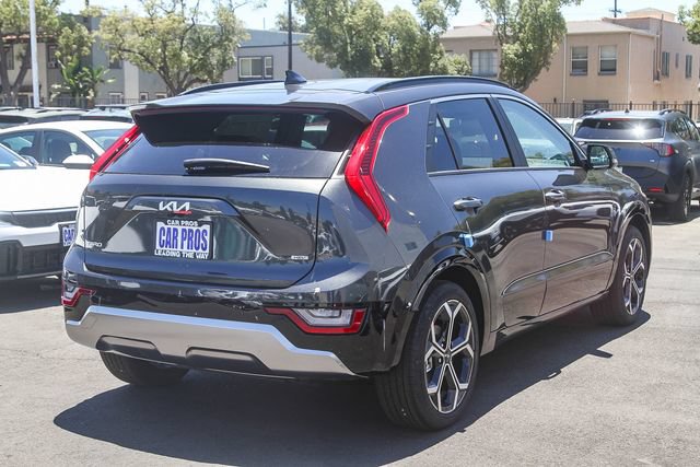 New 2026 Kia Niro SX Touring FWD image 17