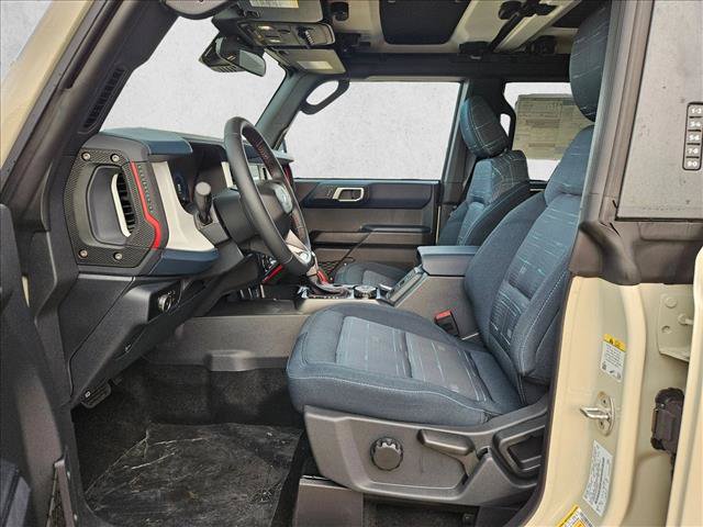 New 2026 Ford Bronco Heritage Edition AWD/4WD image 4