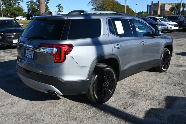 Used 2023 GMC Acadia SLE w/ Driver Convenience Package image 5