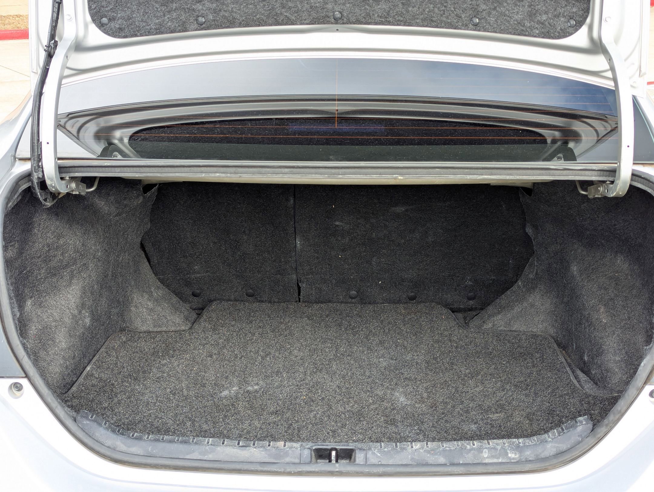 Used 2018 Toyota Corolla L image 23