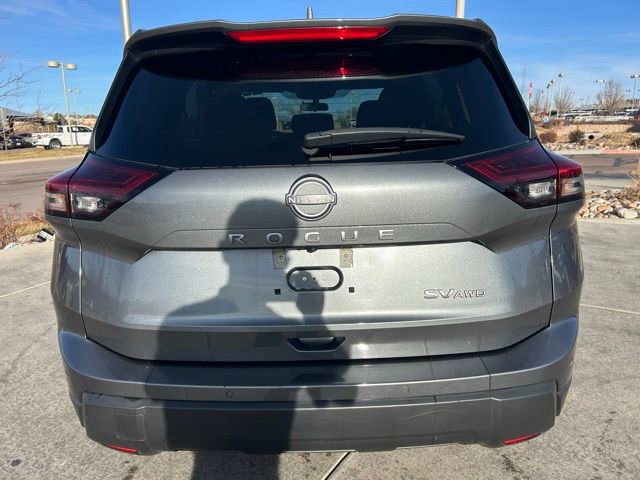 Used 2024 Nissan Rogue SV image 7