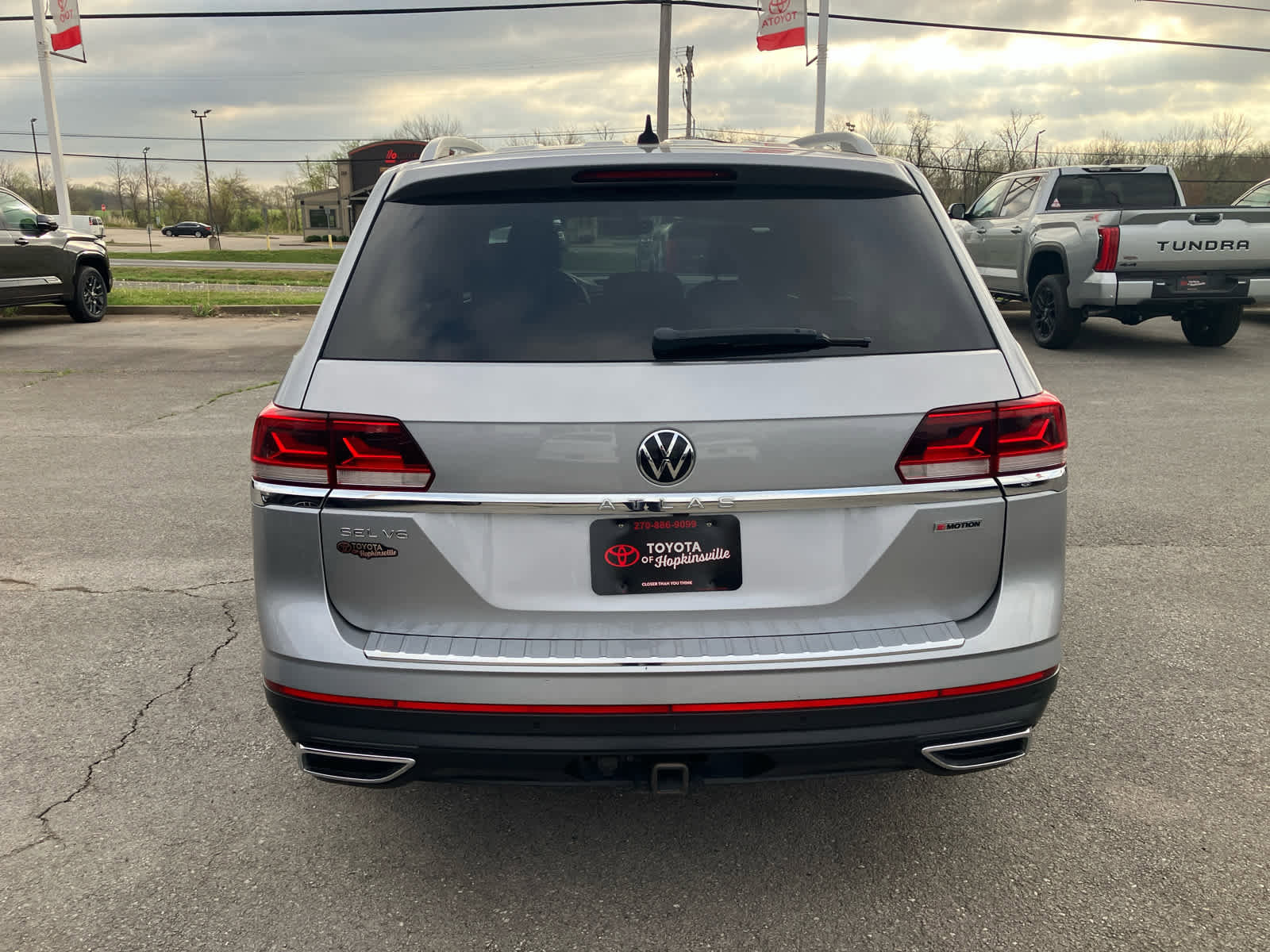 Used 2021 Volkswagen Atlas SEL image 6