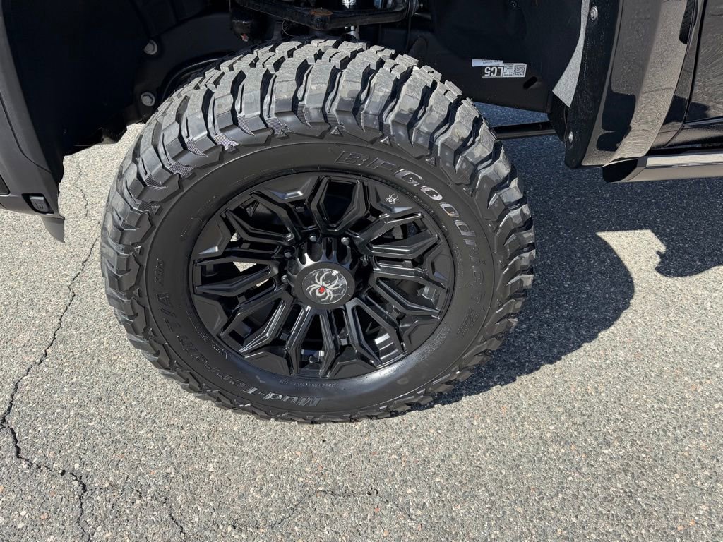 New 2026 GMC Sierra 2500 Denali w/ Denali Reserve Package image 10