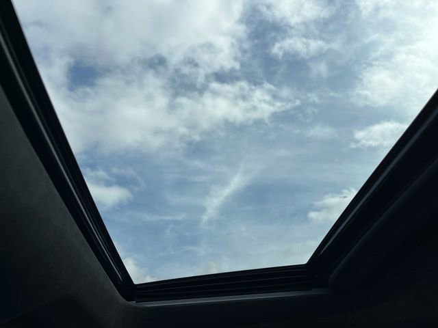 Used 2024 GMC Sierra 1500 Denali Ultimate image 37