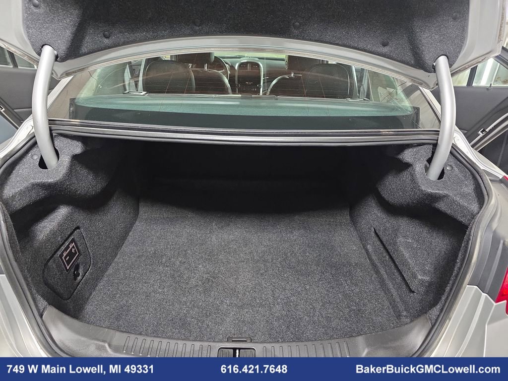 Used 2014 Chevrolet Malibu LT w/ Power Convenience Package image 12