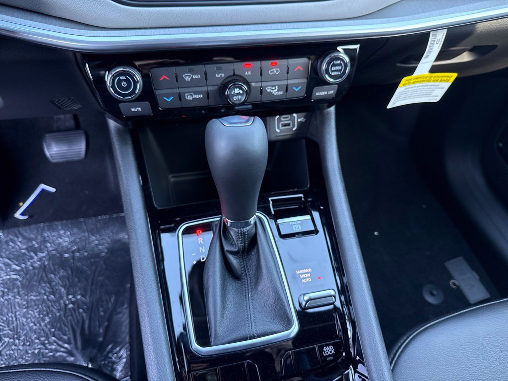 New 2026 Jeep Compass Limited AWD/4WD image 14