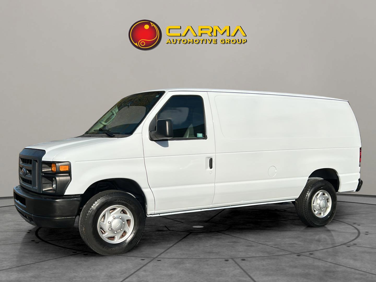 Used 2014 Ford E-250 and Econoline 250 w/ Power Group image 2