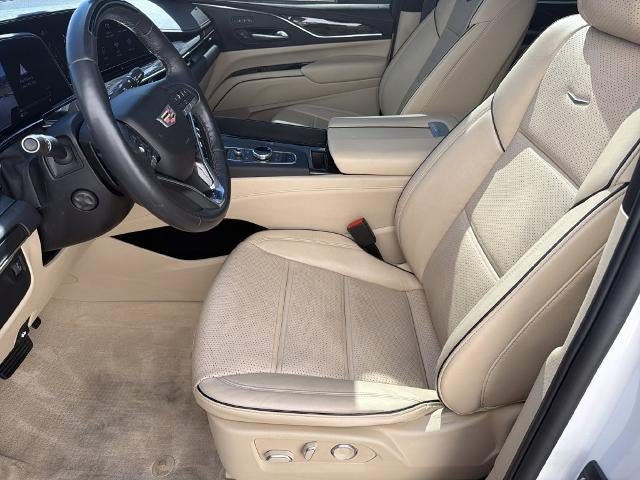 Certified 2023 Cadillac Escalade Premium Luxury RWD image 9