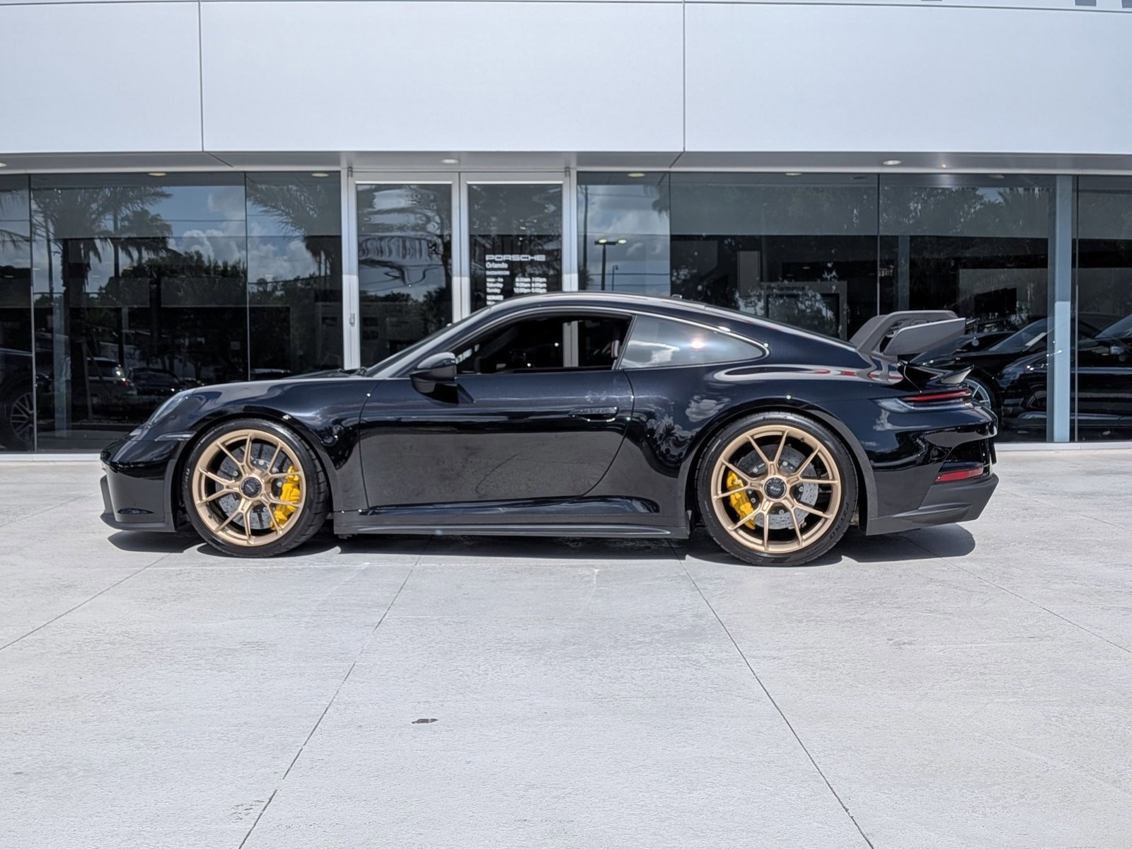Used 2022 Porsche 911 GT3 RWD video 2