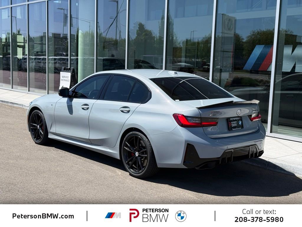 Used 2023 BMW M340i xDrive AWD/4WD image 3