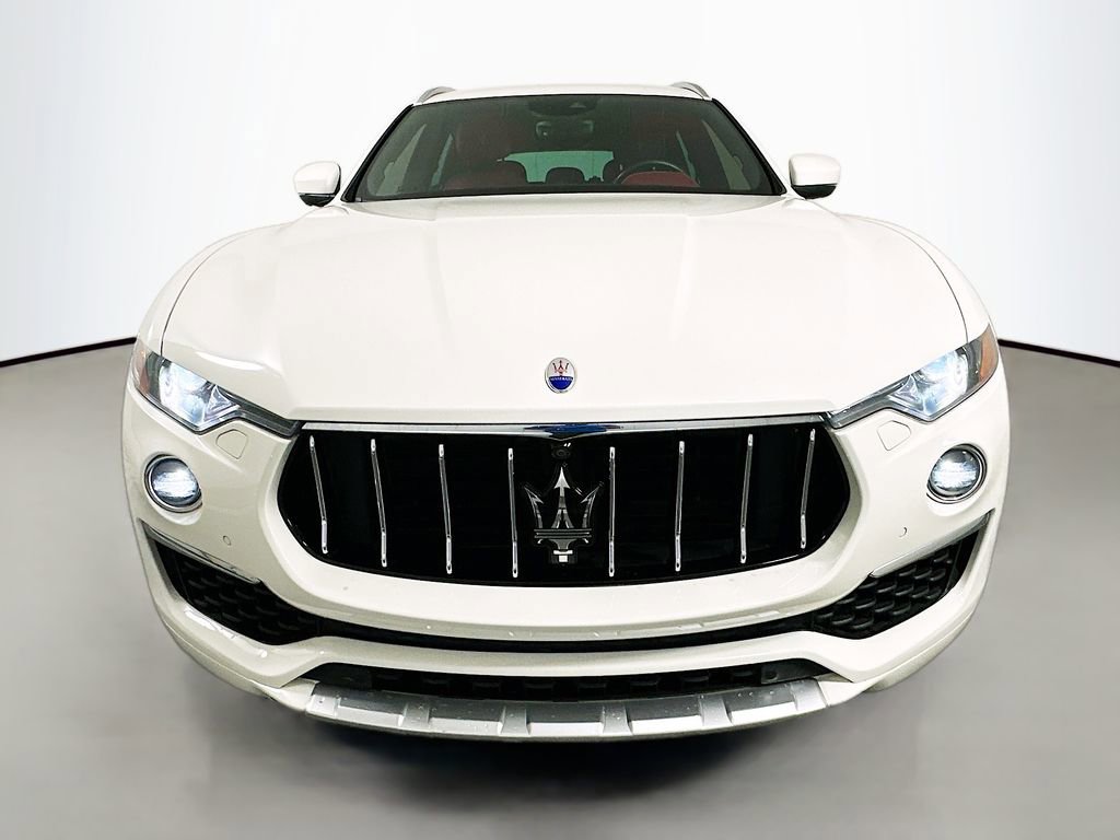 Used 2019 Maserati Levante S GranLusso AWD/4WD image 2