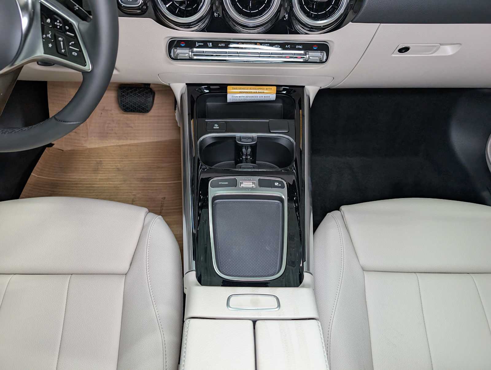 New 2026 Mercedes-Benz GLA 250 4MATIC image 13