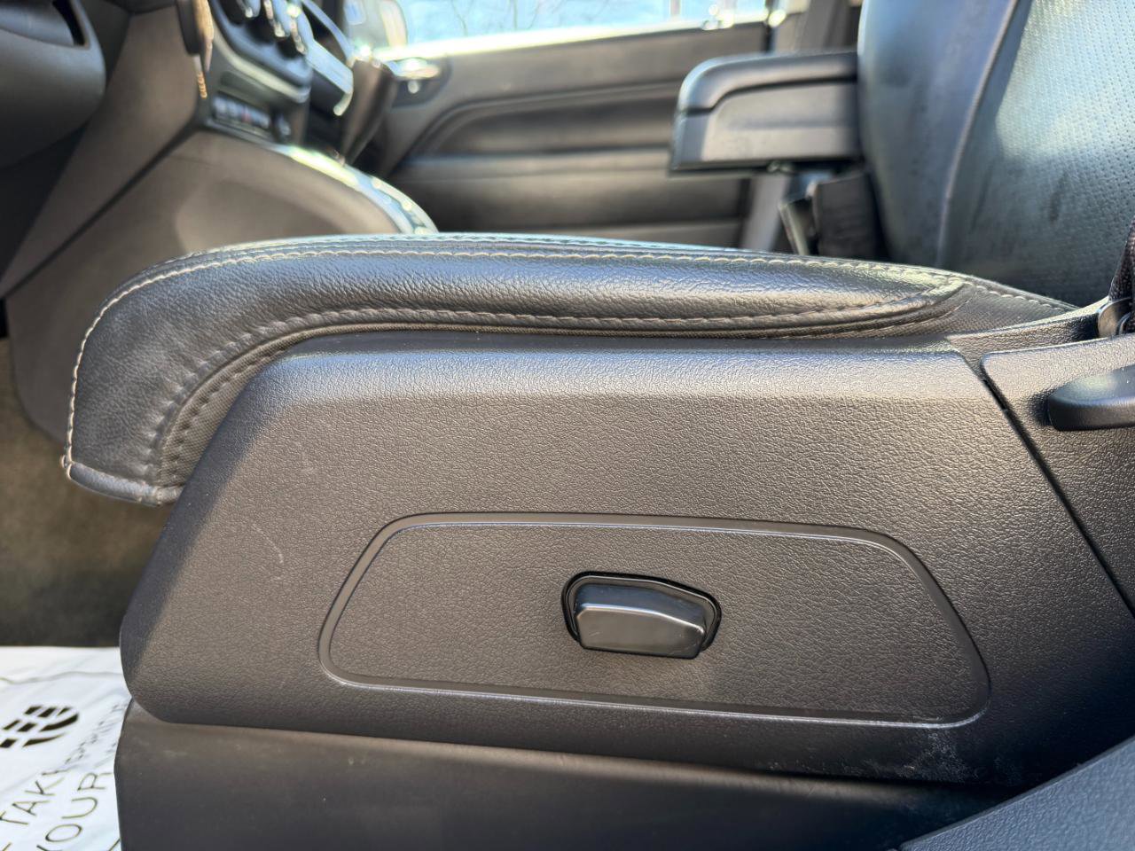 Used 2016 Jeep Compass High Altitude image 20