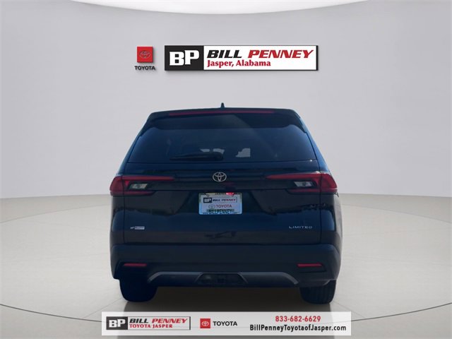 Used 2024 Toyota Grand Highlander Limited image 4