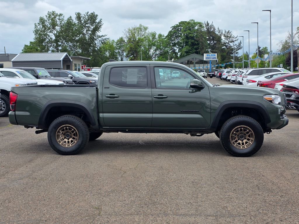Used 2022 Toyota Tacoma SR5 w/ Trail Edition AWD/4WD image 8