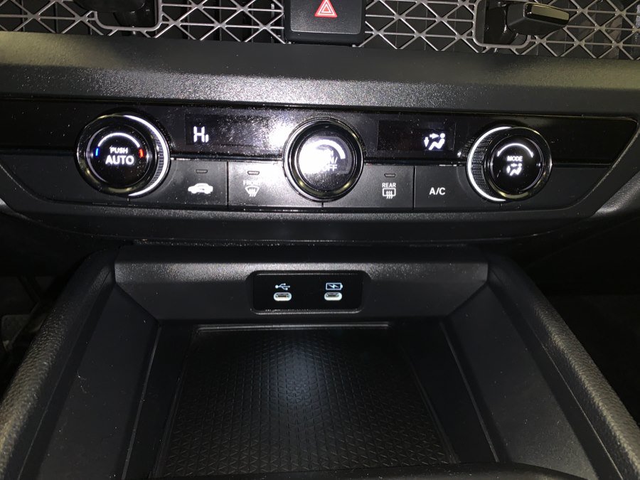 Used 2025 Honda Accord LX image 30