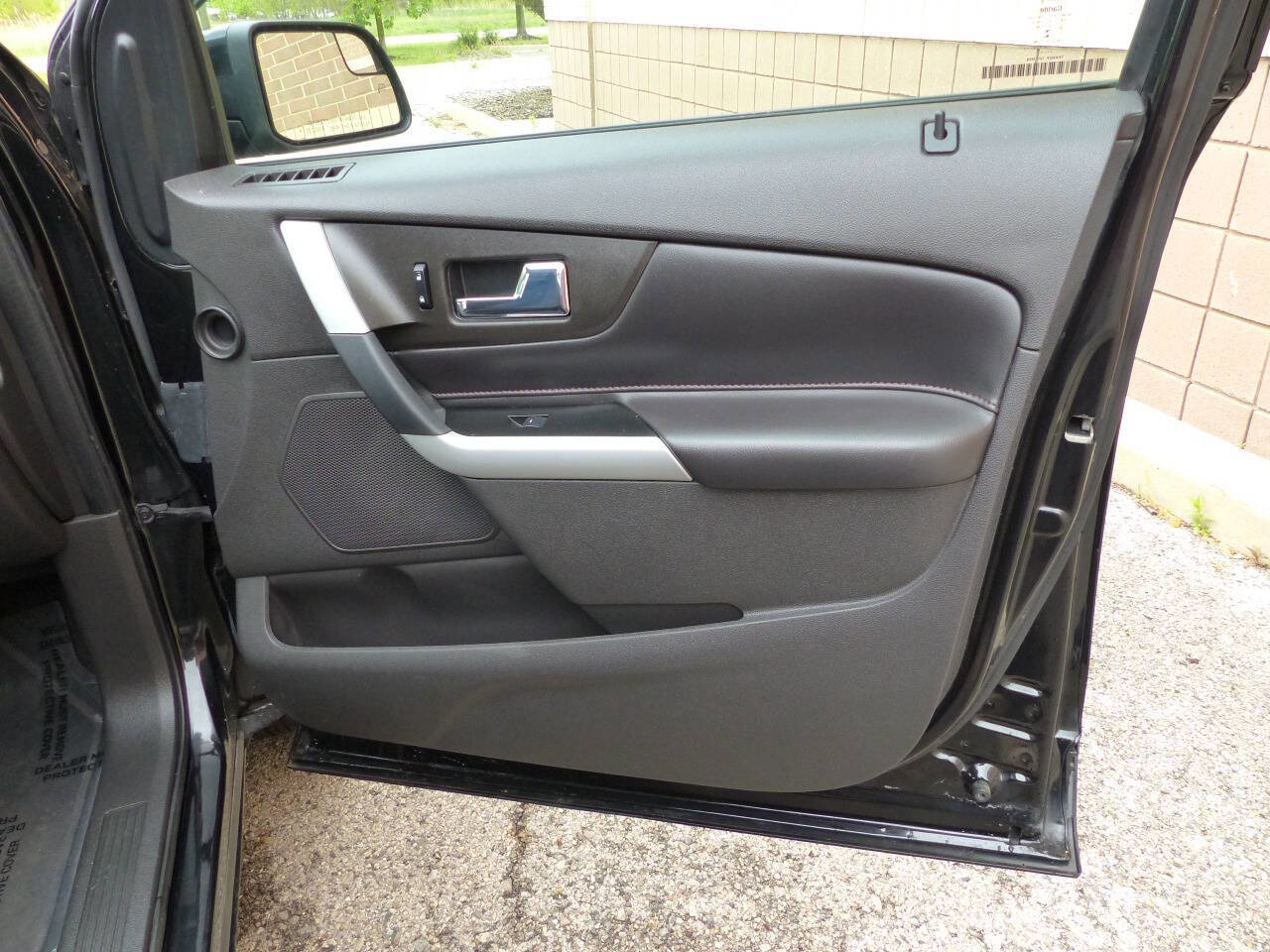 Used 2014 Ford Edge SEL image 42