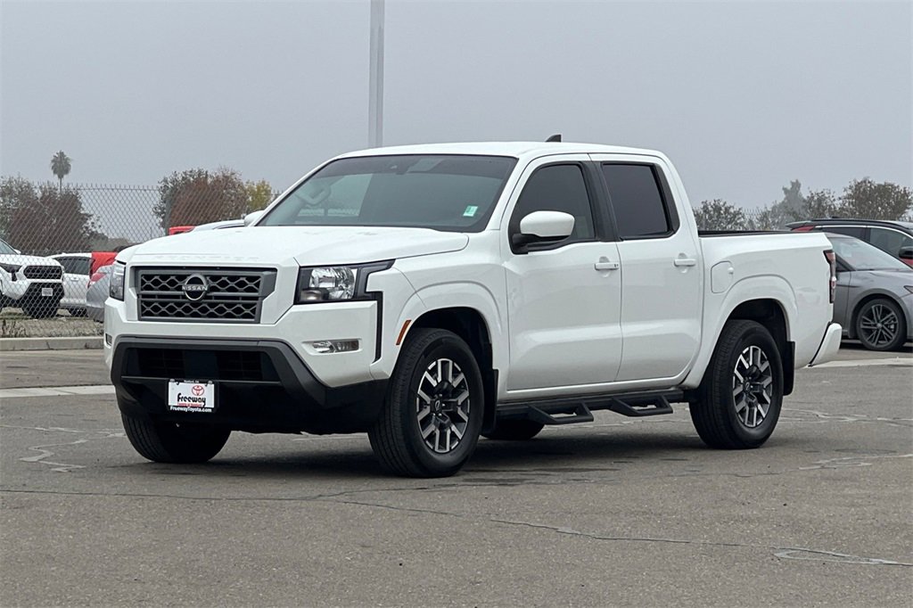 Used 2022 Nissan Frontier SV image 10