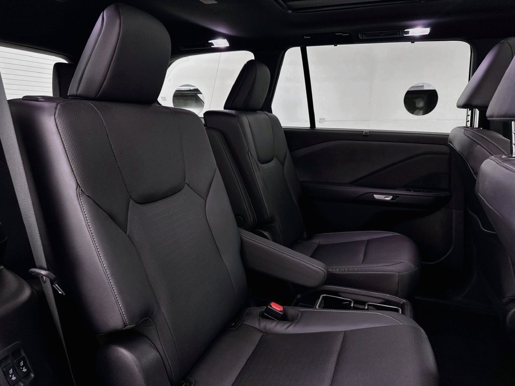 Used 2024 Lexus TX 350 FWD w/ Captains Chair Package image 29