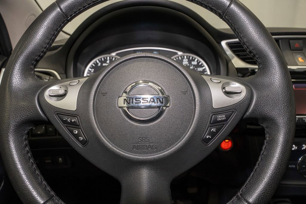 Certified 2018 Nissan Sentra SV image 18