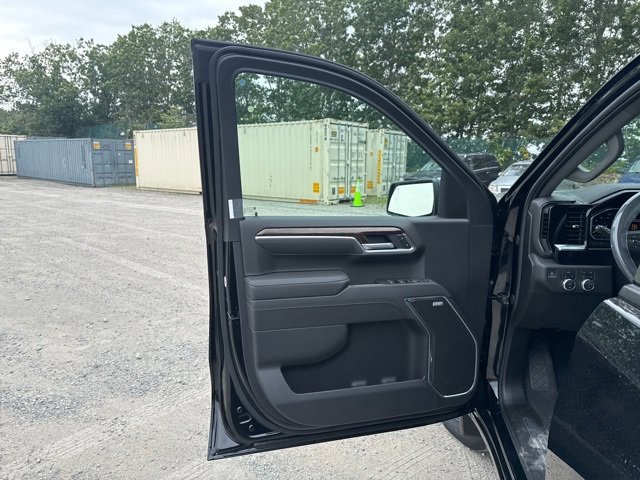 New 2025 GMC Sierra 1500 Elevation w/ Elevation Premium Package image 17