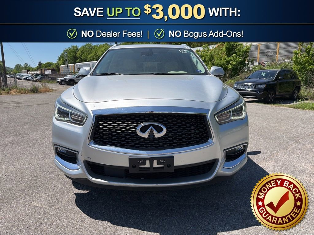 Used 2019 INFINITI QX60 Luxe w/ Essential Package image 2
