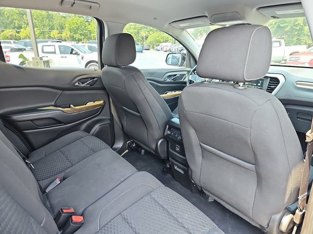 Used 2019 GMC Acadia SLE w/ LPO, Floor Liner Package FWD image 11