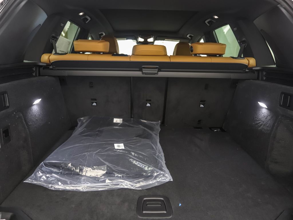 New 2026 BMW X5 xDrive40i w/ M Sport Package image 24