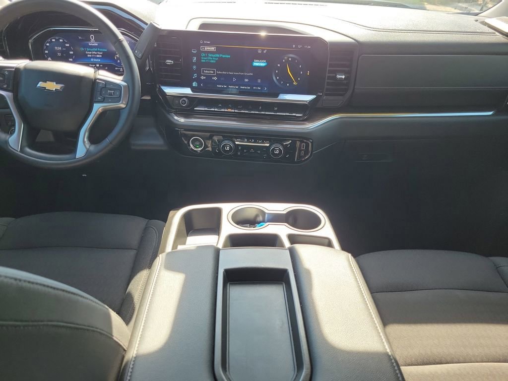 Used 2024 Chevrolet Silverado 1500 LT image 15