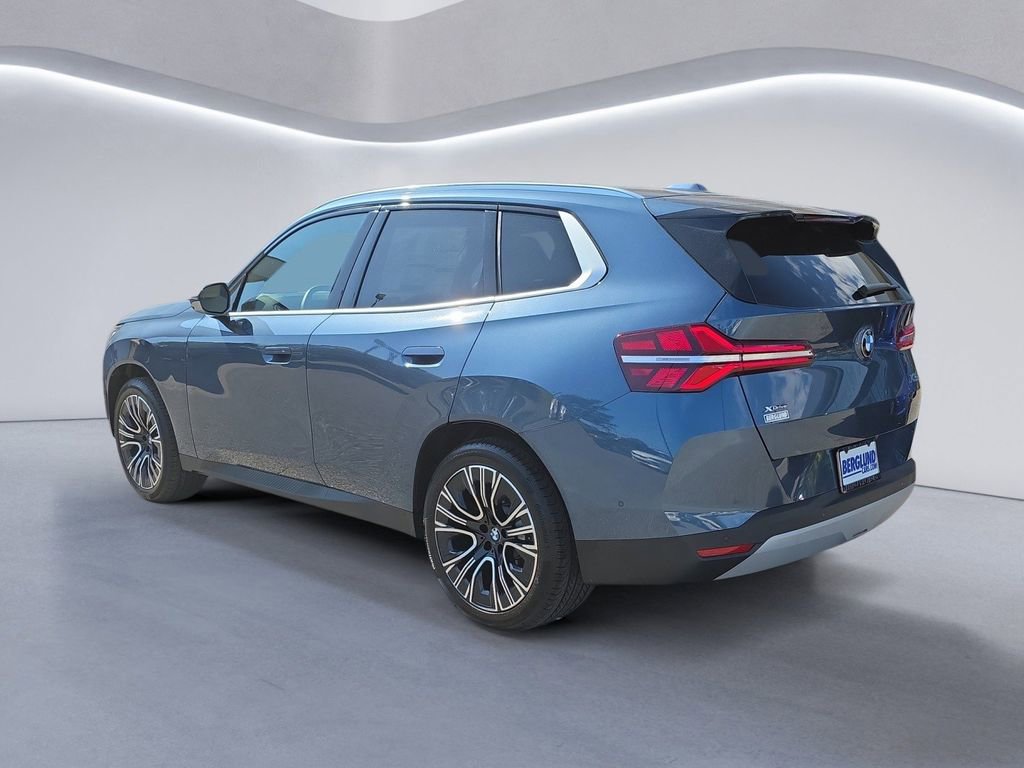 Used 2025 BMW X3 xDrive30i w/ Premium Package image 5