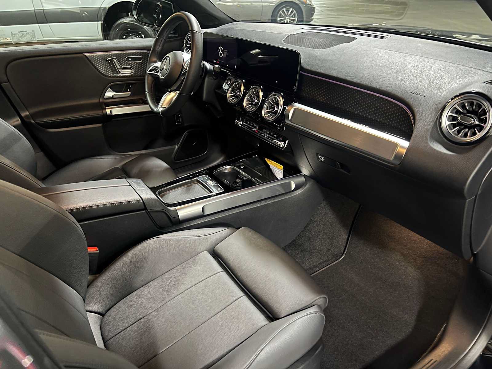 Certified 2026 Mercedes-Benz GLB 250 4MATIC image 11