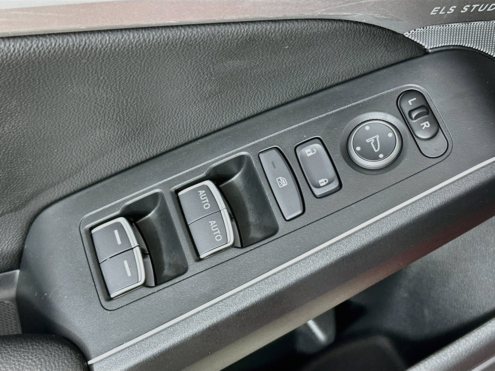 Used 2025 Acura Integra Type S FWD image 17
