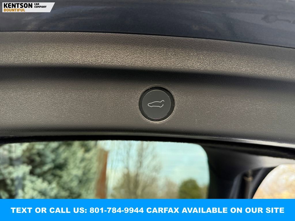 Used 2020 Tesla Model Y Long Range image 25