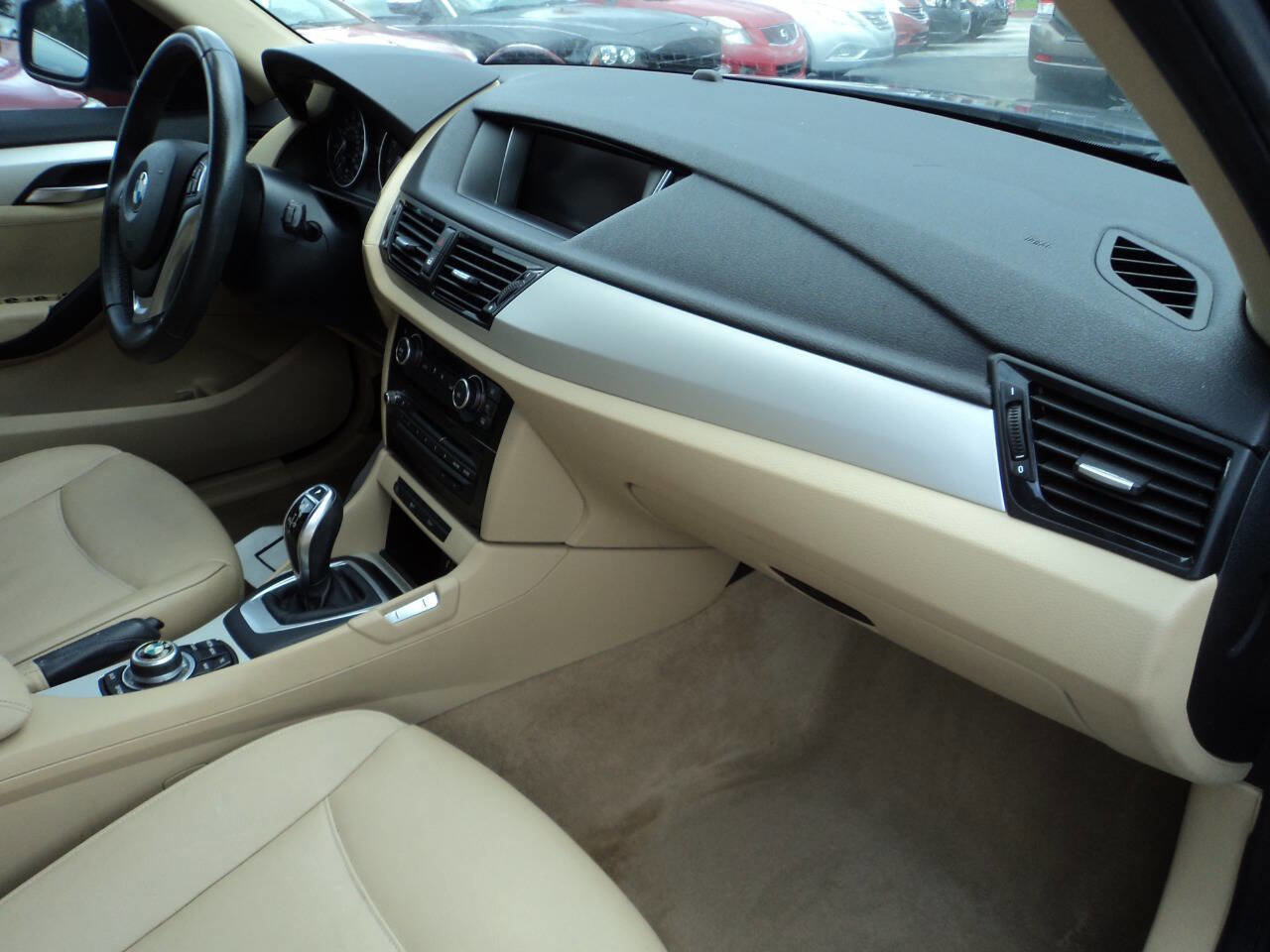 Used 2013 BMW X1 sDrive28i w/ Premium Pkg RWD image 18