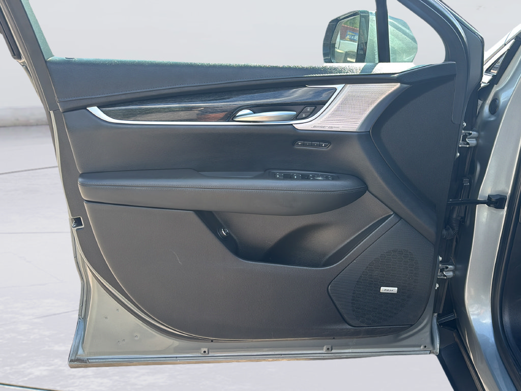 Used 2023 Cadillac XT5 Premium Luxury FWD image 20
