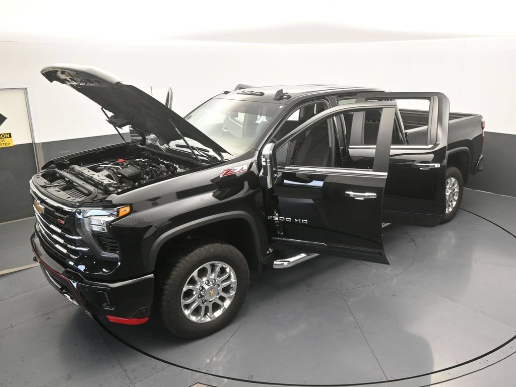 Used 2025 Chevrolet Silverado 2500 LT w/ Z71 Chrome Sport Edition AWD/4WD image 76
