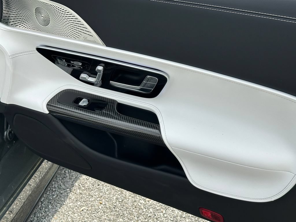 New 2026 Mercedes-Benz SL 63 AMG 4MATIC image 18