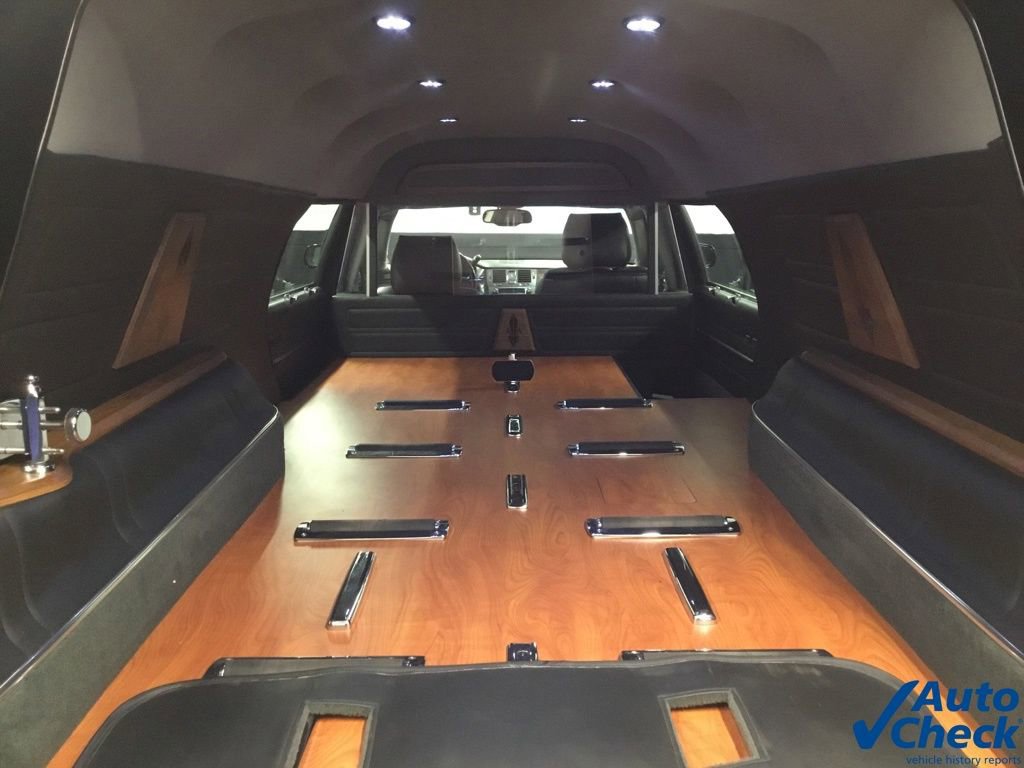 Used 2011 Cadillac DTS Limousine FWD image 13