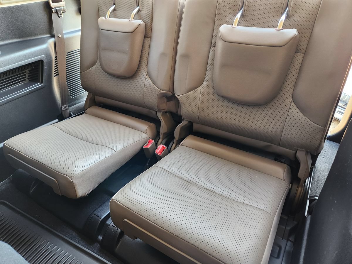 Used 2023 Lexus GX 460 Luxury w/ Accessory Package AWD/4WD image 51