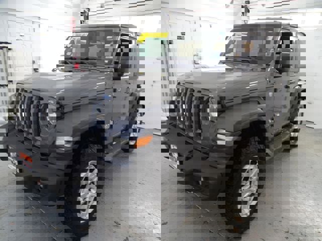 Used 2018 Jeep Wrangler Sport S image 12