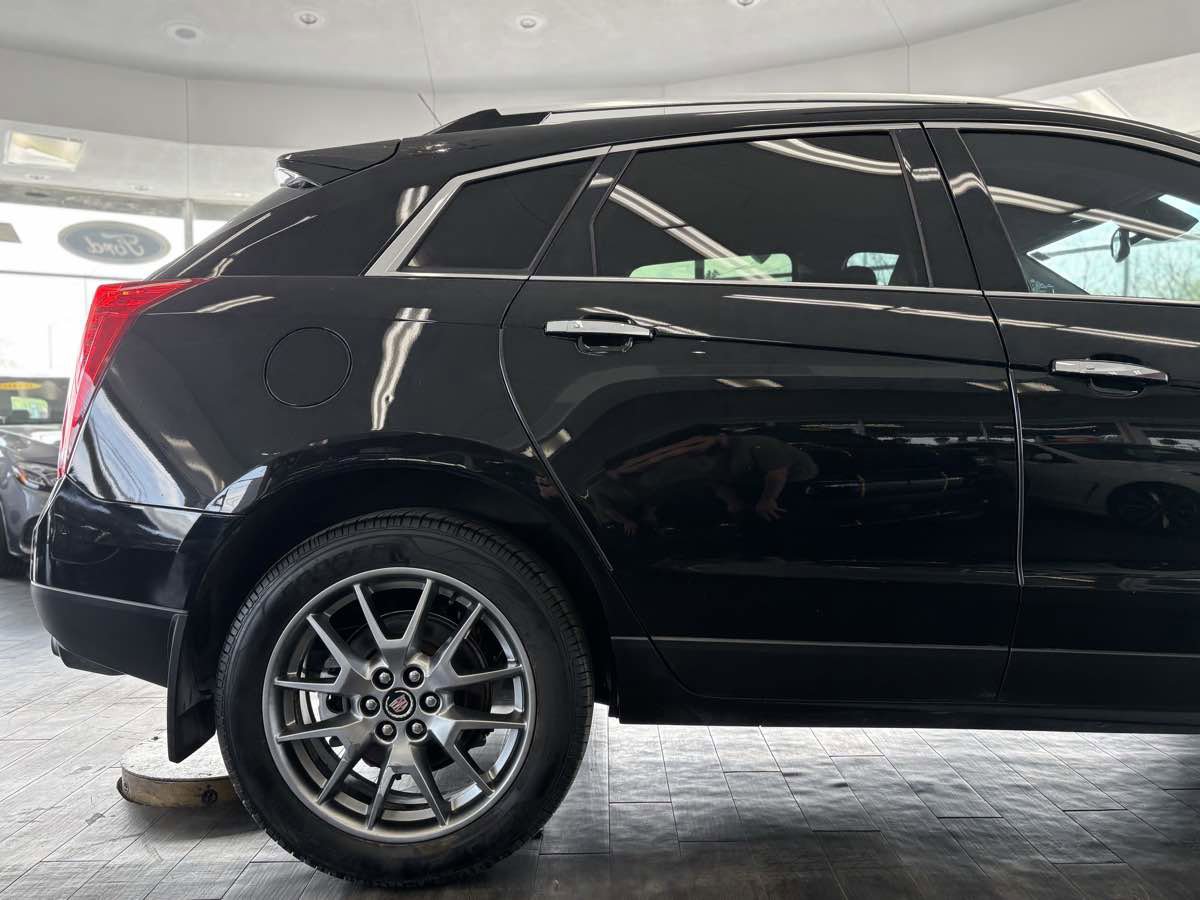 Used 2015 Cadillac SRX Premium w/ LPO, Protection Package FWD image 8