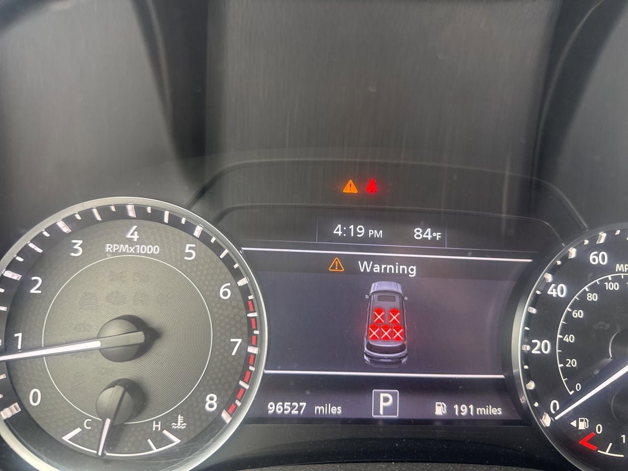Used 2022 Nissan Armada SL w/ Midnight Edition Package image 42