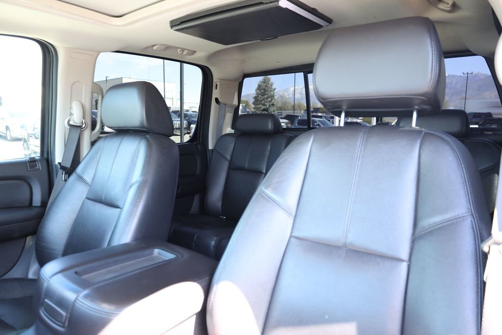 Used 2007 Chevrolet Silverado 3500 LTZ AWD/4WD image 16