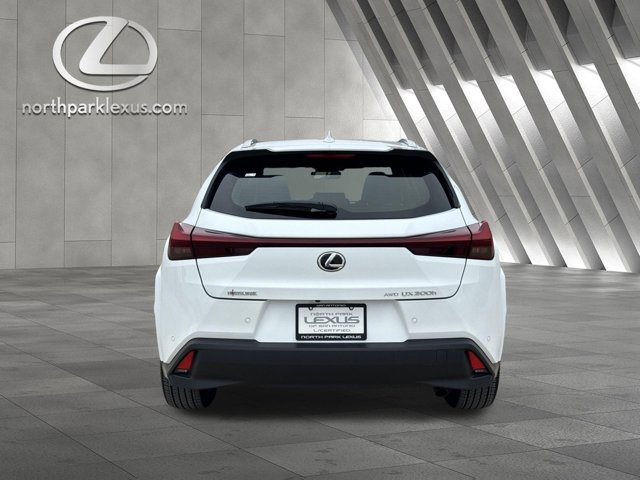 Certified 2026 Lexus UX 300h AWD w/ Accessory Package (2T) image 28