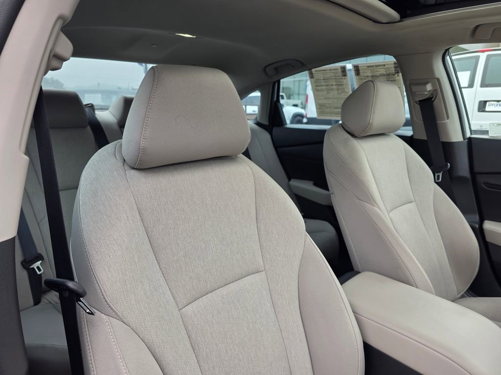 Used 2025 Honda Accord SE image 11