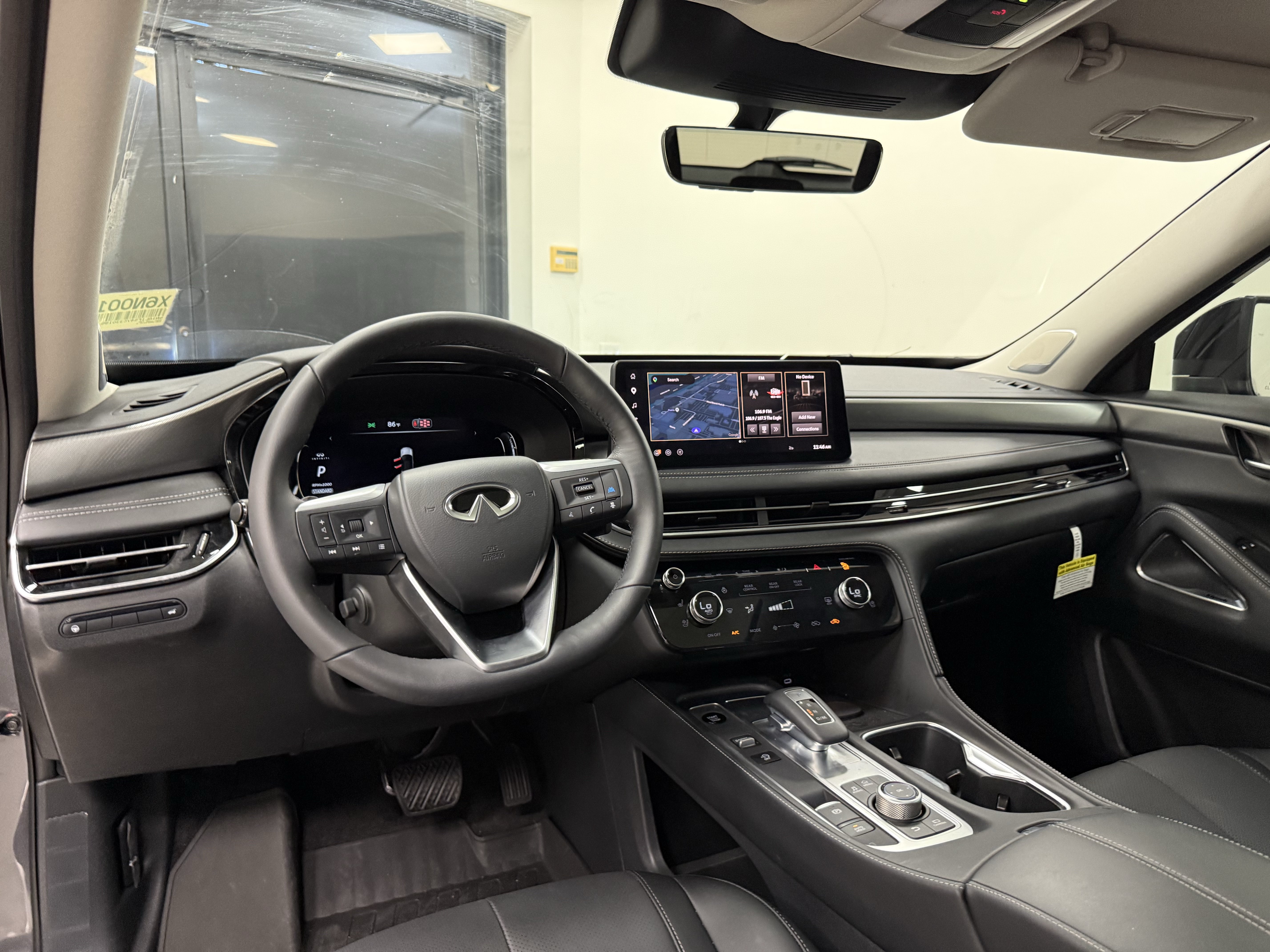 Certified 2027 INFINITI QX60 Luxe w/ Cargo Package FWD image 17